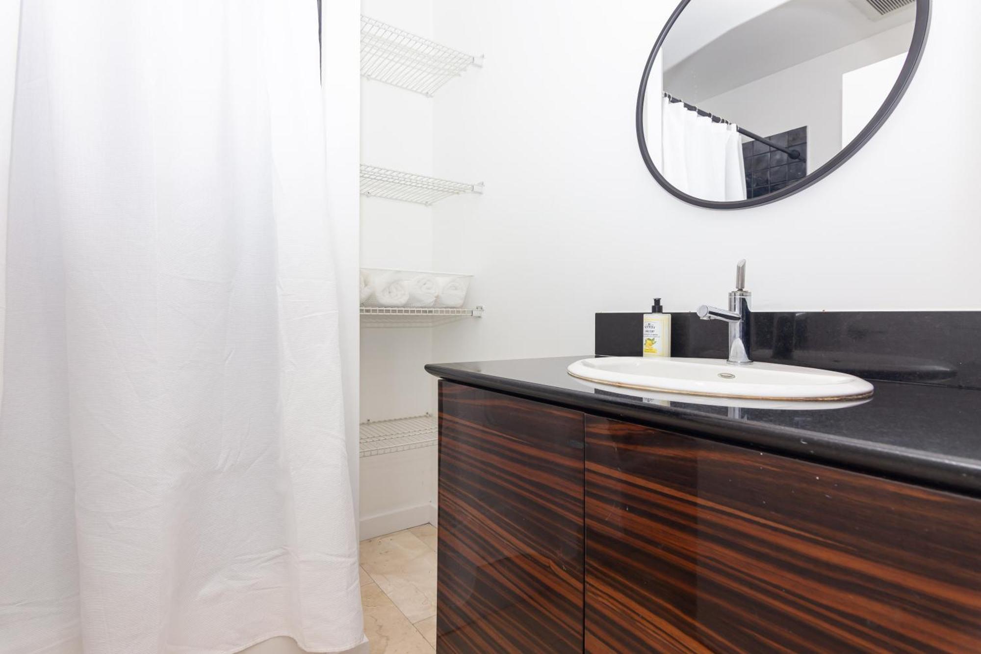 1 Bdrm Apartment - Heart Of Downtown - 5 Min To Wynwood Miami Exteriör bild